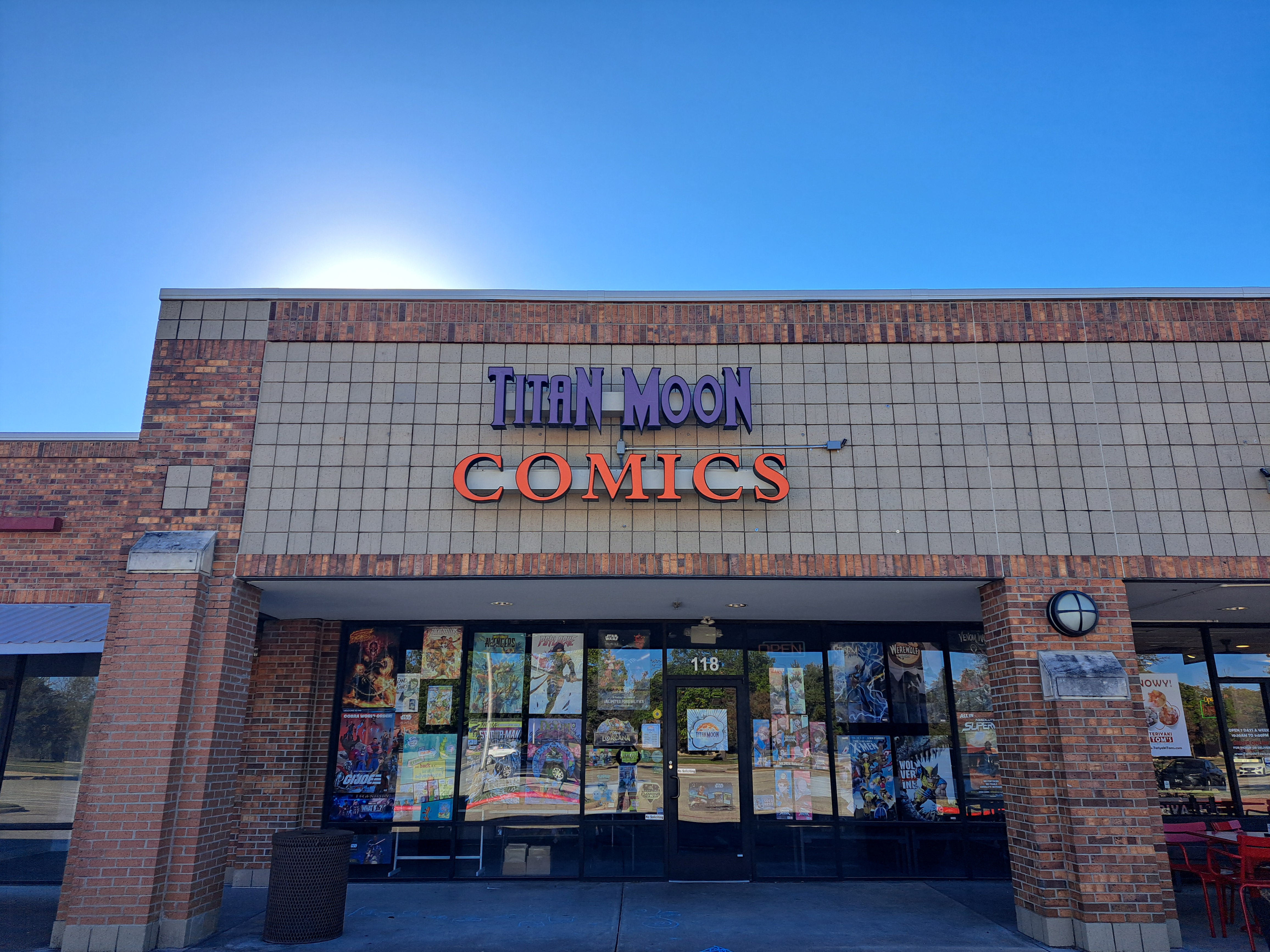 Store Image