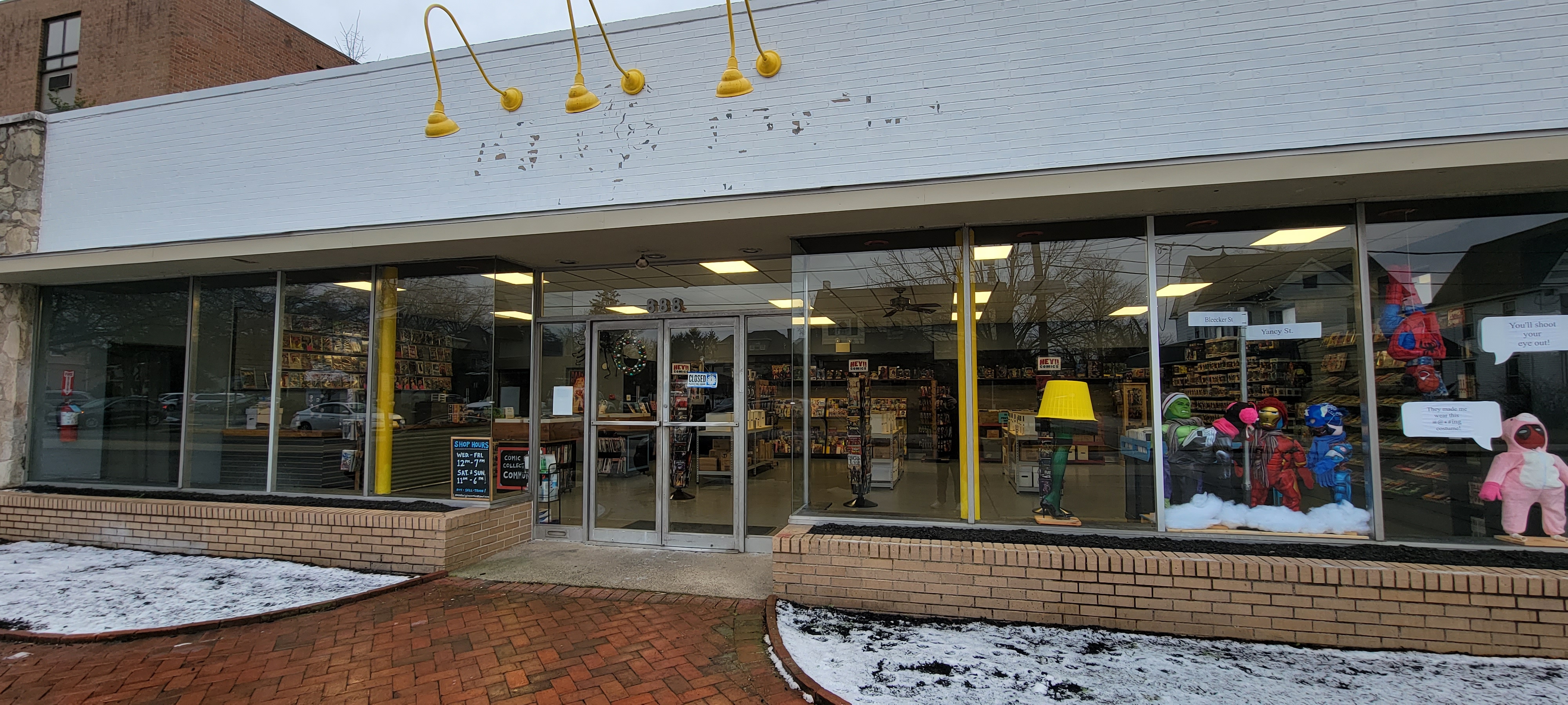 Store Image